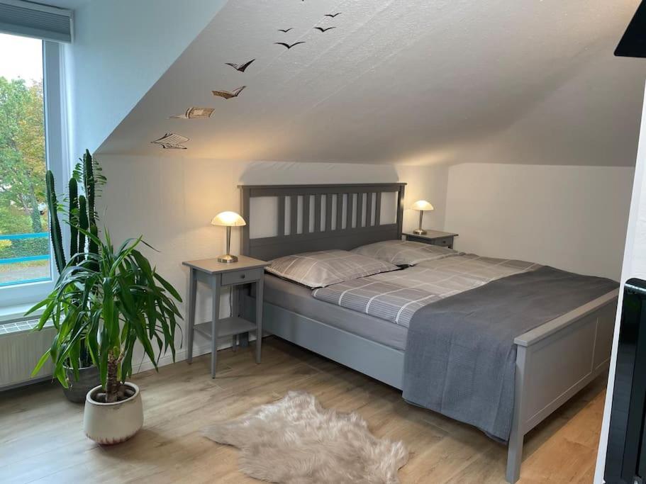 Modernes Apartment I In Oldenburg Exterior photo